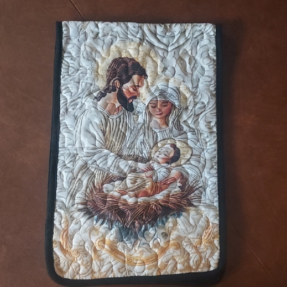 NIB Nativity Table Runner